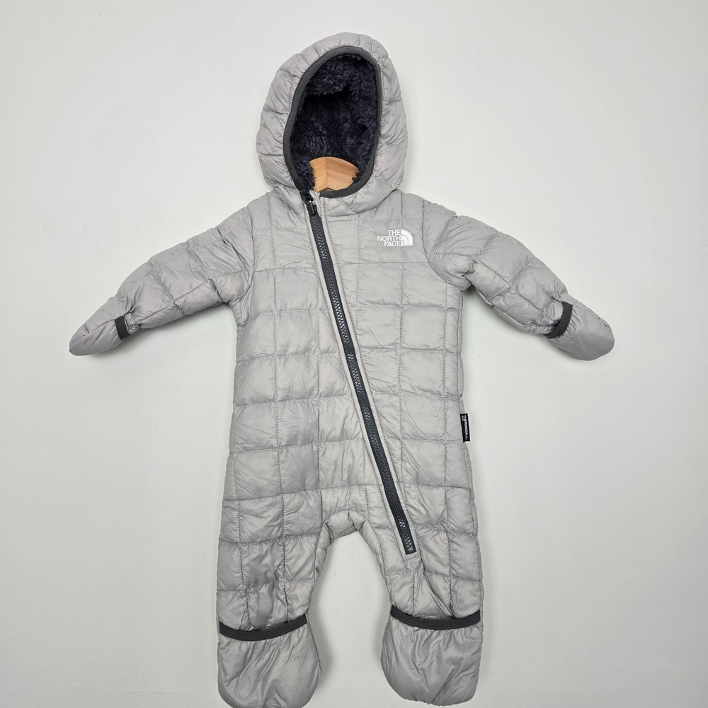 The North Face Baby ThermoBall Eco Bunting Snowsuit 3-6M Gorpcore Cozy Outdoor